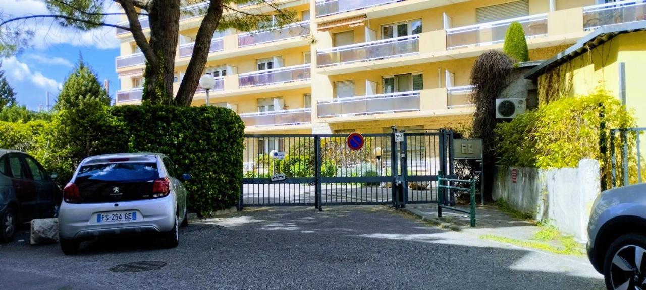 Apartmán L'Echappee Belle Parking Avignon Exteriér fotografie